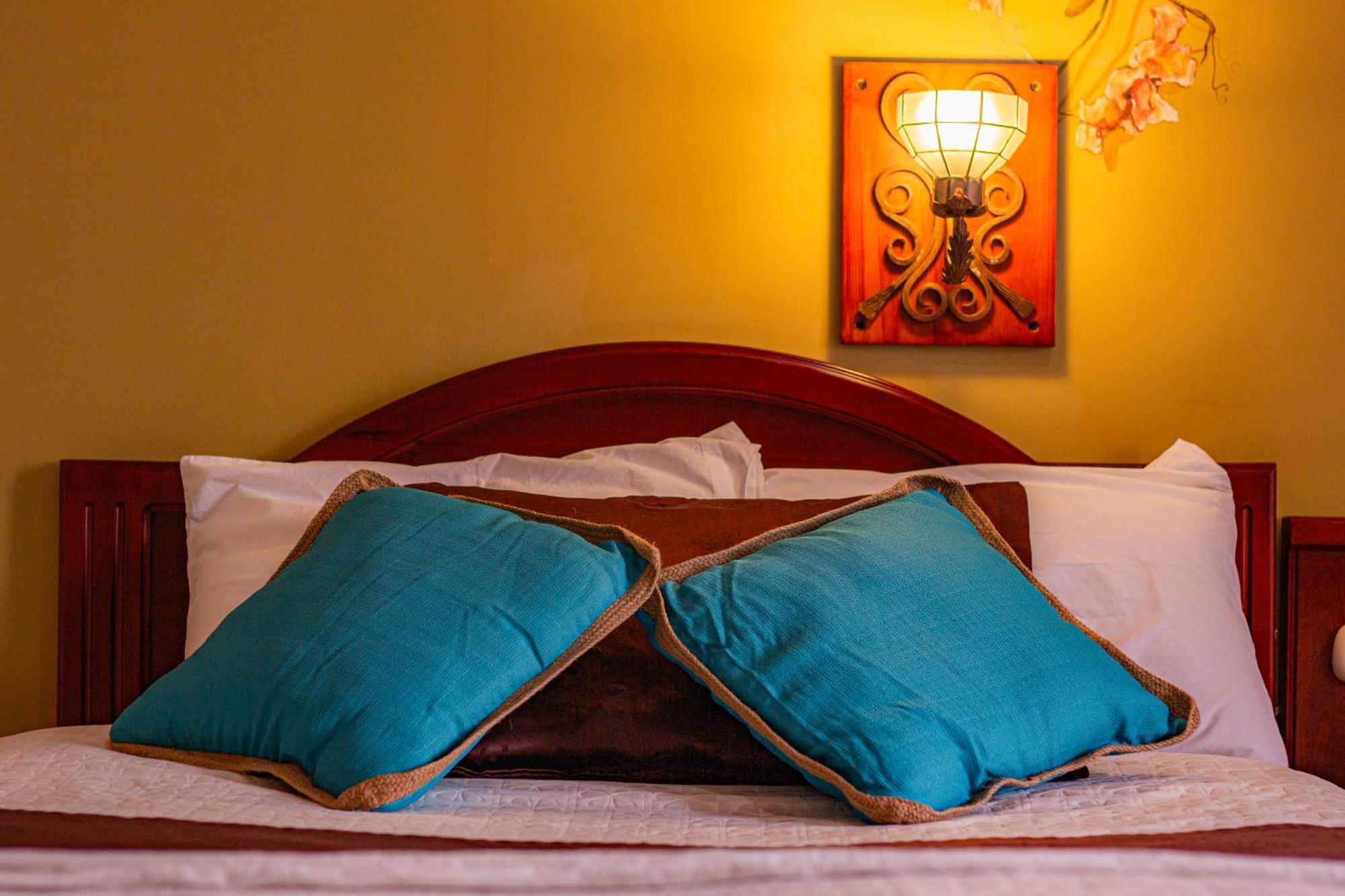 Hotel Campanario Куэнка Номер фото
