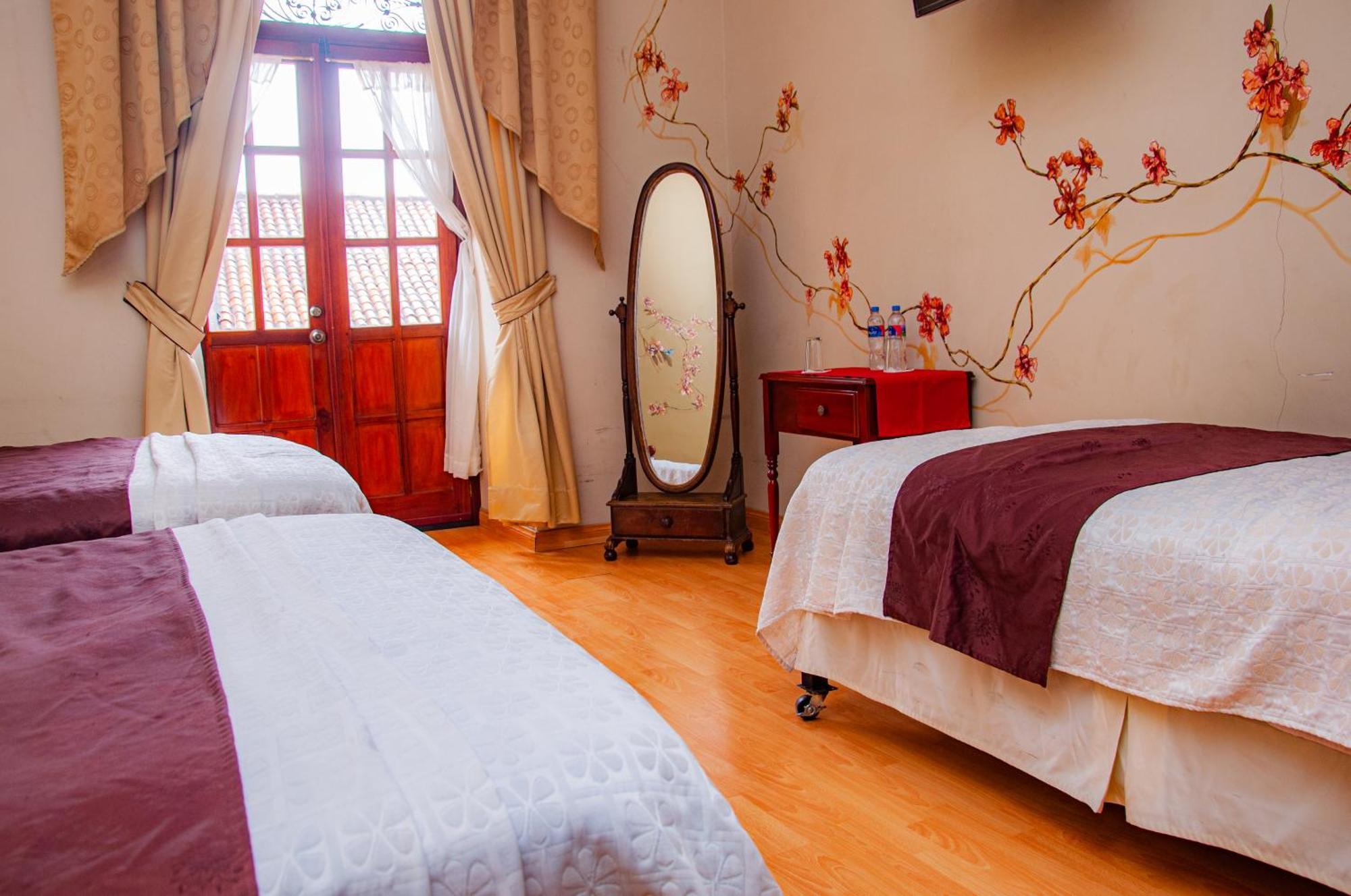 Hotel Campanario Куэнка Номер фото