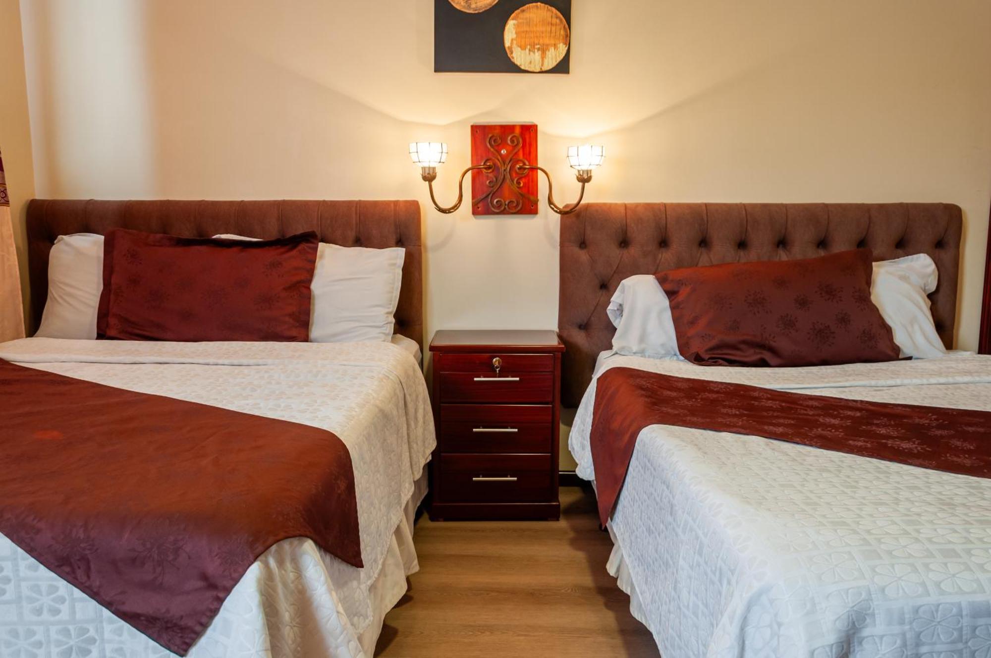Hotel Campanario Куэнка Экстерьер фото